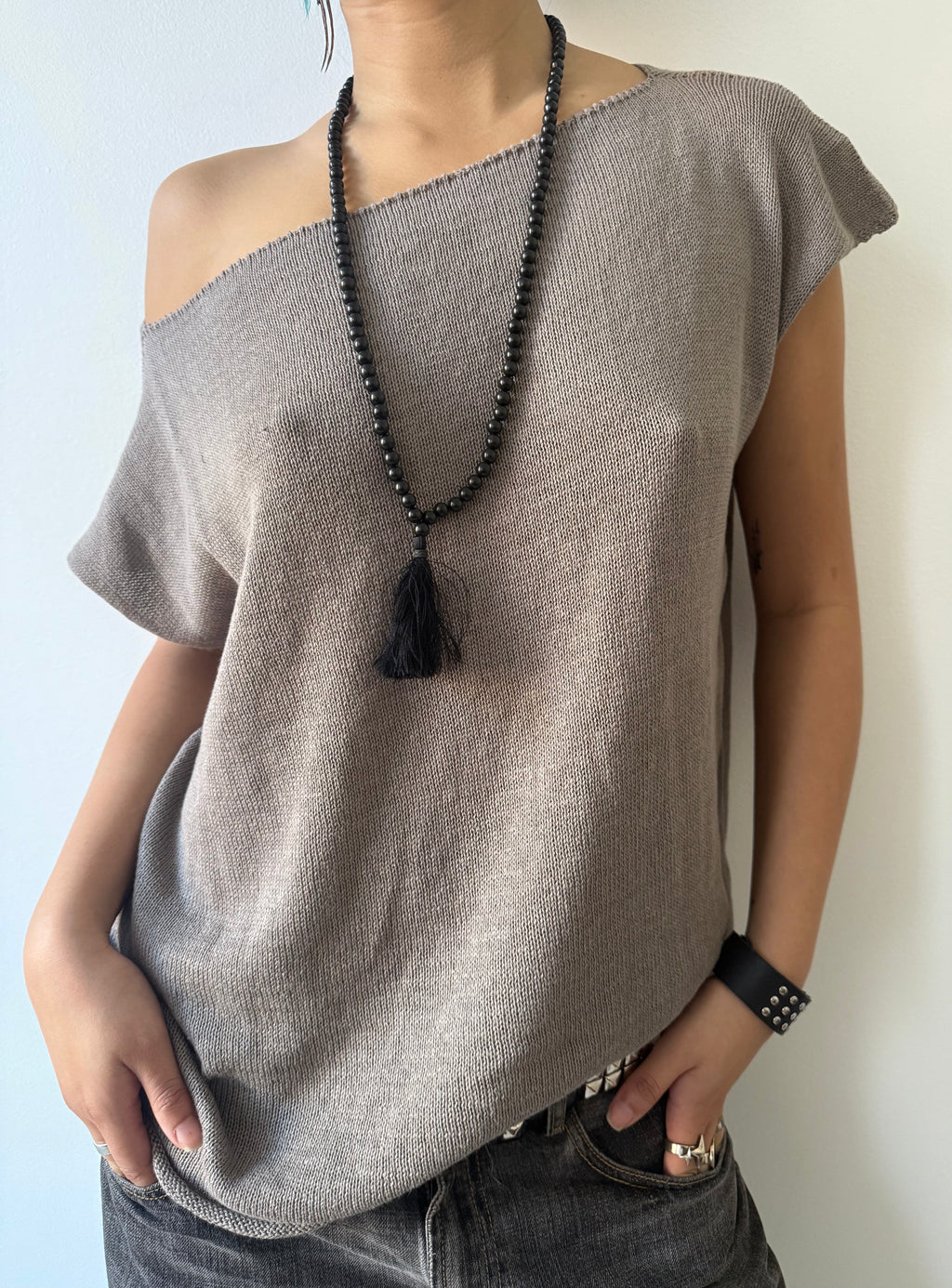 beige knit top