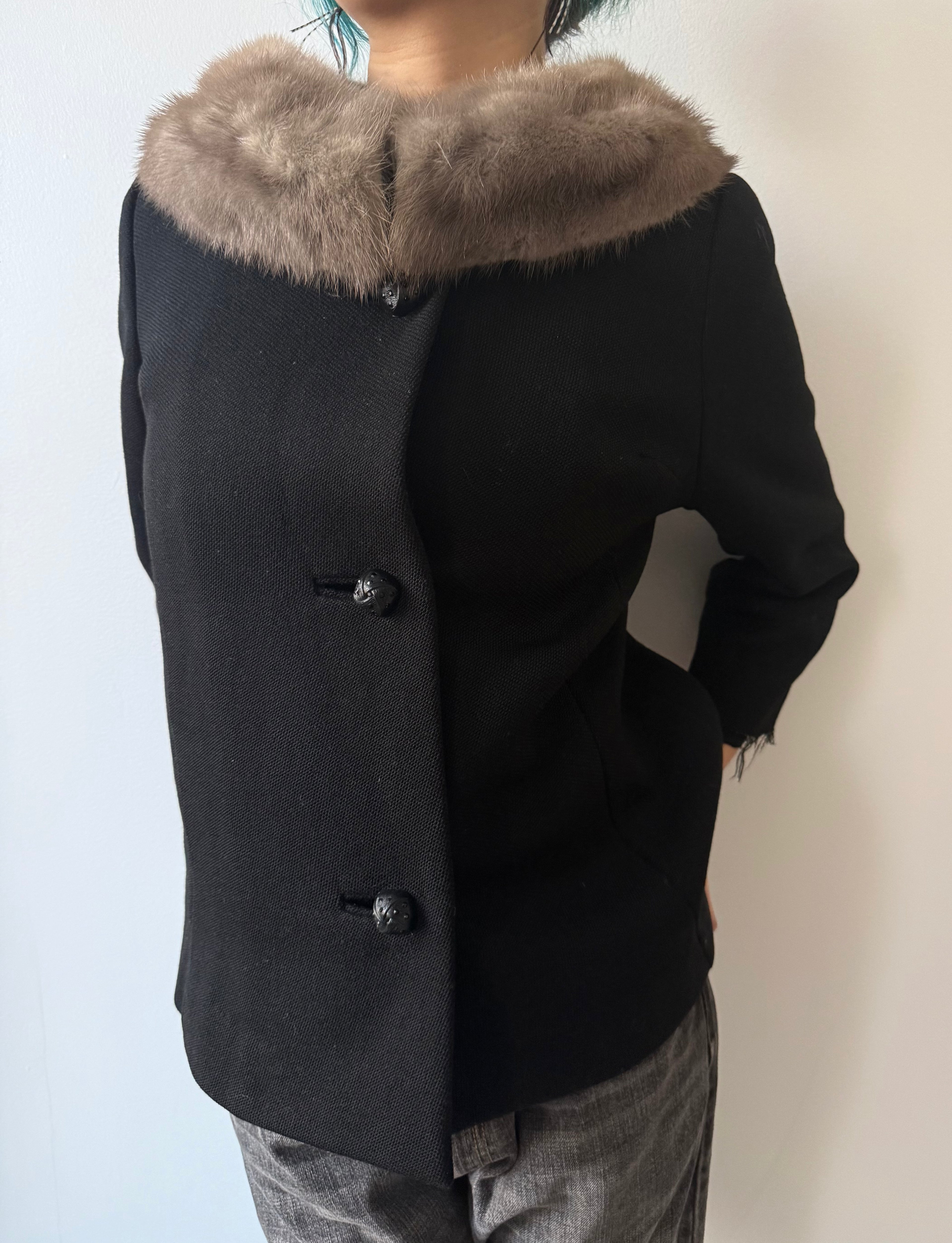fur collar coat